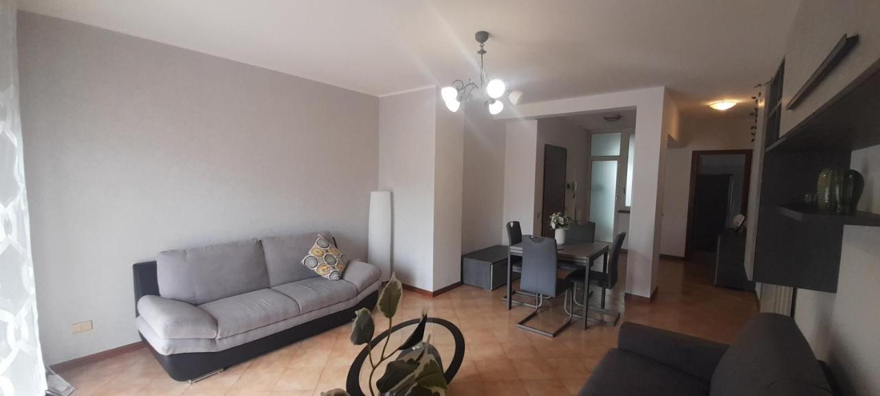 Il Tulipano Villa Civitavecchia Exteriör bild