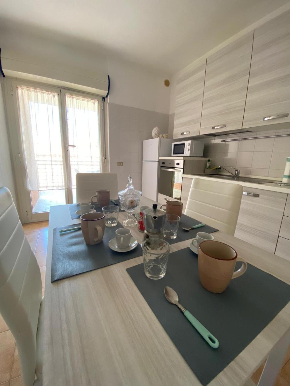 Il Tulipano Villa Civitavecchia Exteriör bild